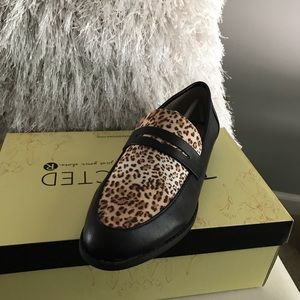 Black and leopard print loafers
